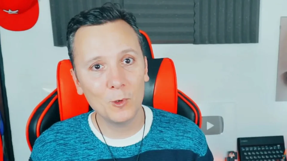 Daniel Pajuelo durante la conversación.