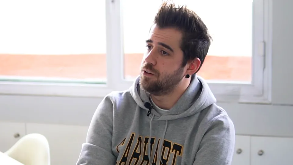 Auronplay durante la conversación con smdani