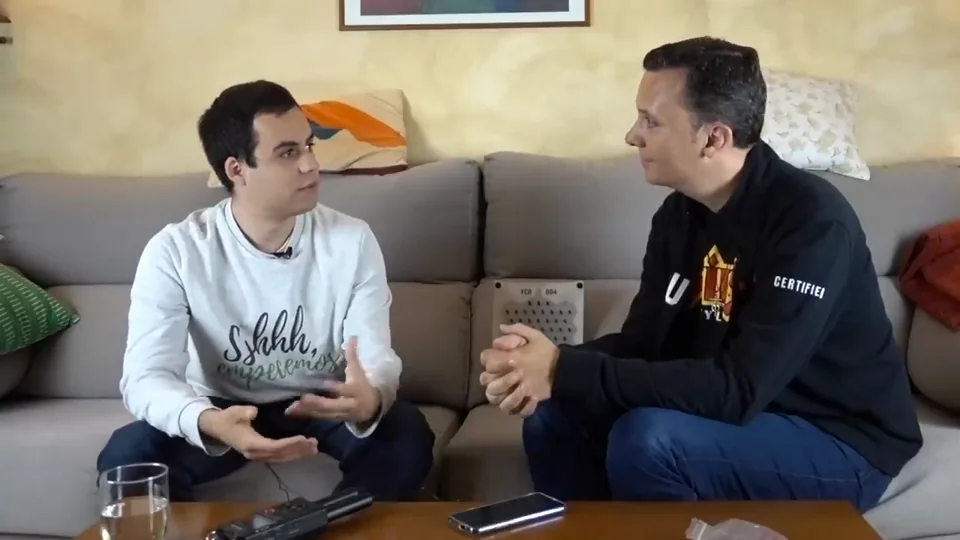 Martí (CdeCiencia) y Daniel Pajuelo durante la conversación.