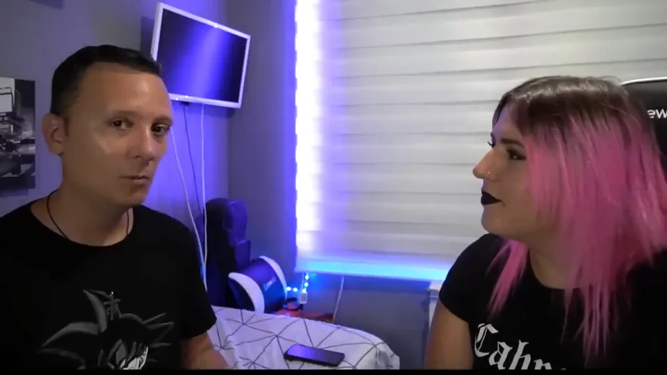 Janire y Daniel Pajuelo durante la conversación.