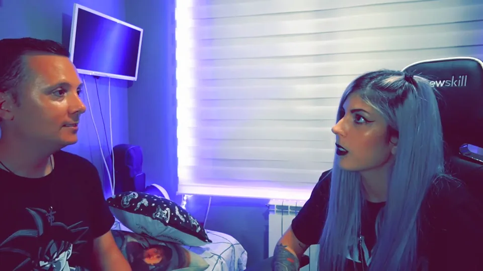 Daniel Pajuelo y Maylenchan durante la conversación.