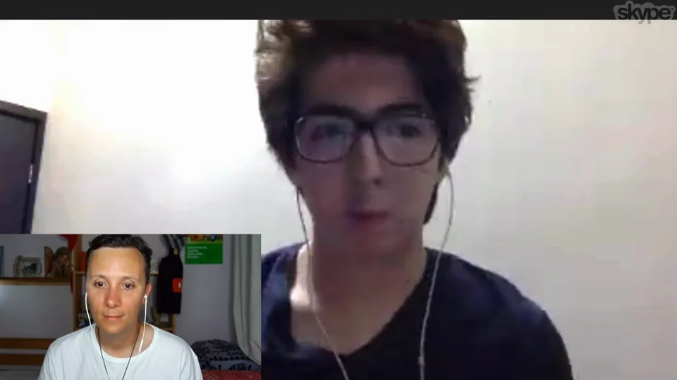 Rodrigo, conocido como Niño Maincra, y Daniel Pajuelo en una videollamada.