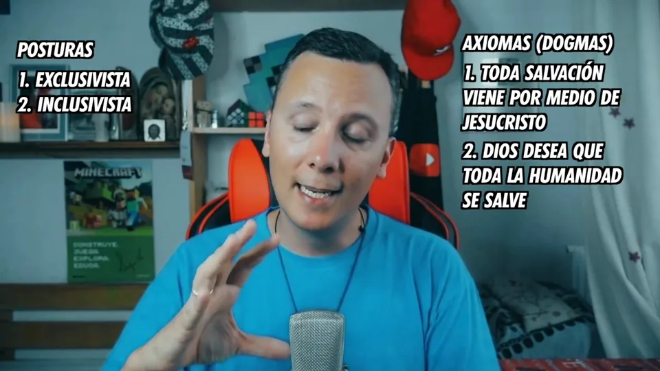 Daniel Pajuelo explica distintas posturas religiosas junto a una lista de conceptos en pantalla.
